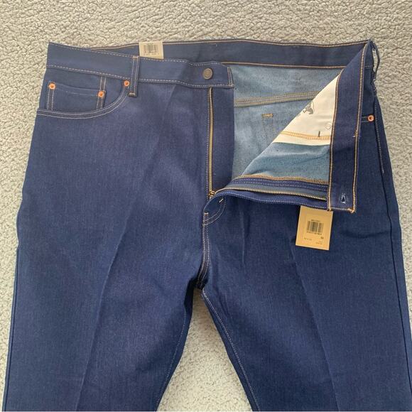 Levi's 517 Bootcut Denim Jeans Men's Blue Dark Wash  NWT  |  Size:  42 x 30 - Picture 7 of 16